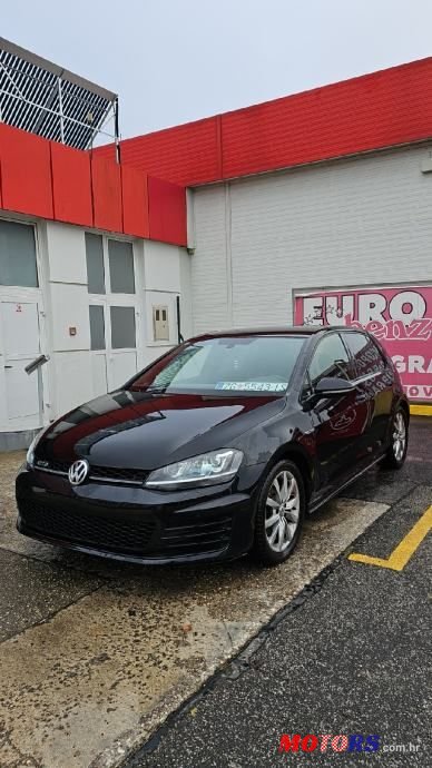 2014' Volkswagen Golf 7 2,0 Tdi Bmt photo #3