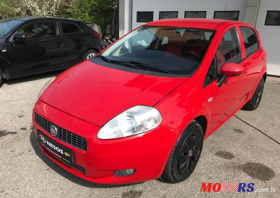 2008' Fiat Grande Punto 1,4 photo #1