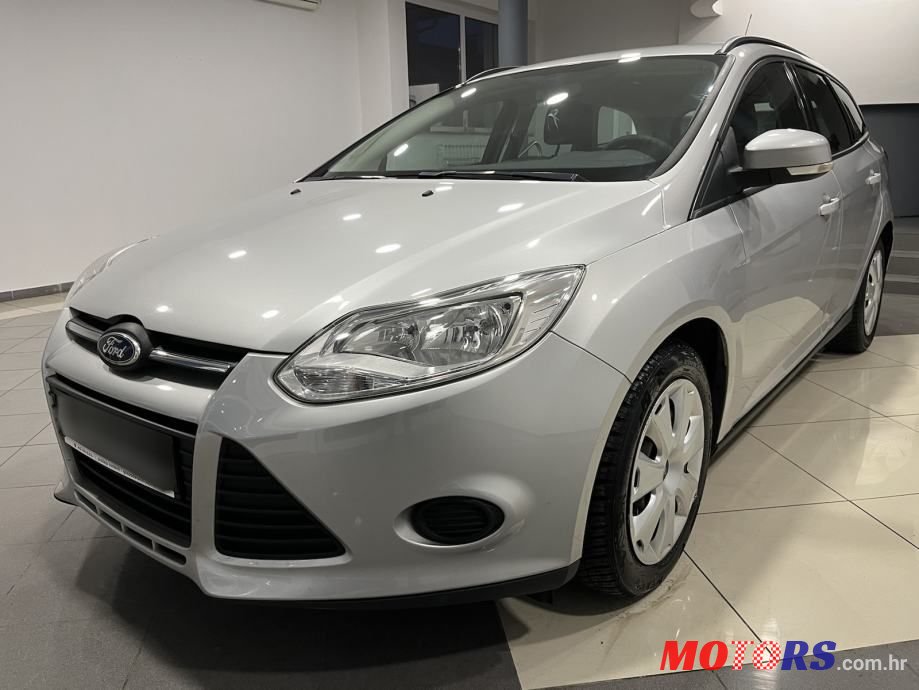 2013' Ford Focus Karavan photo #1