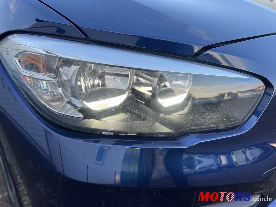 2015' BMW Serija 1 116D photo #4