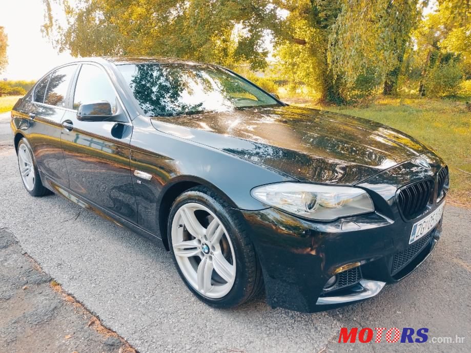 2012' BMW Serija 5 520D photo #3