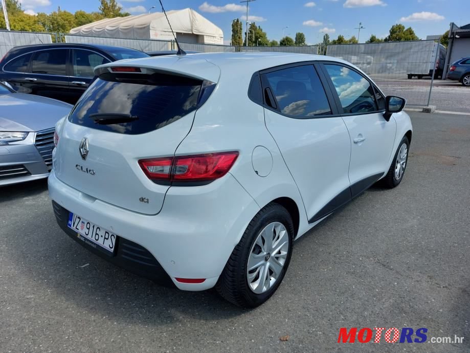 2016' Renault Clio photo #4