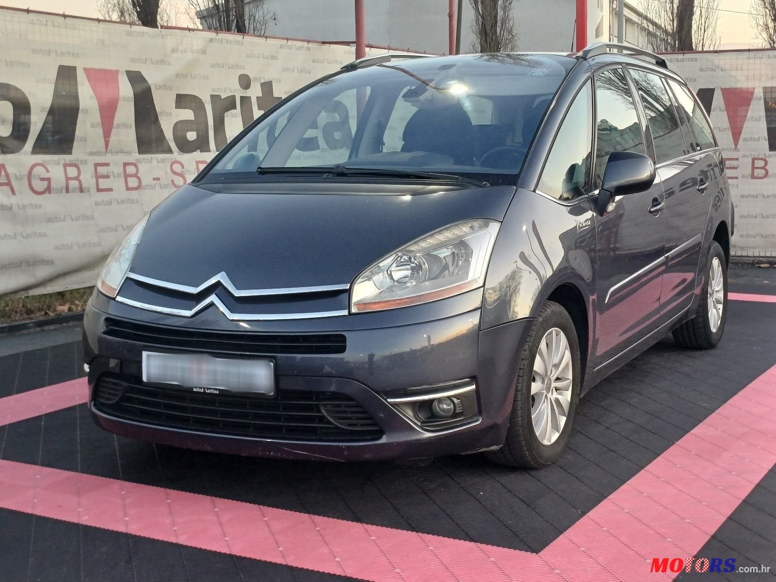 2008' Citroen C4 Grand Picasso 2,0 Hdi photo #2