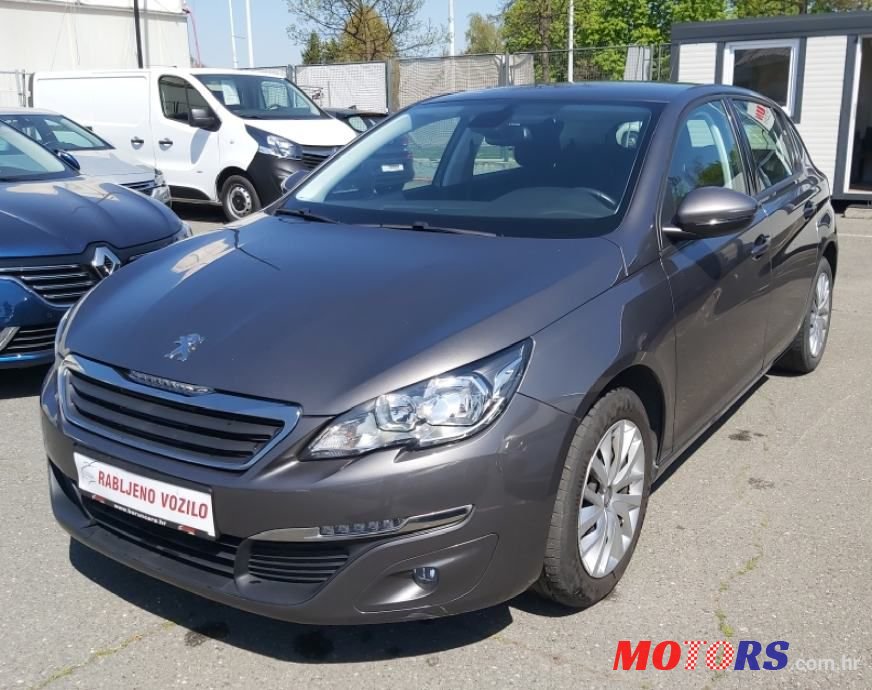 2017' Peugeot 308 1,6 Bluehdi photo #1