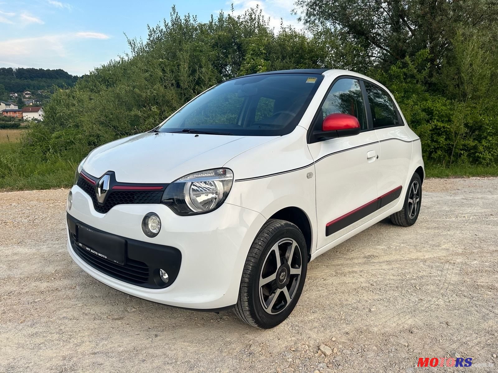 2016' Renault Twingo Tce  90 photo #1