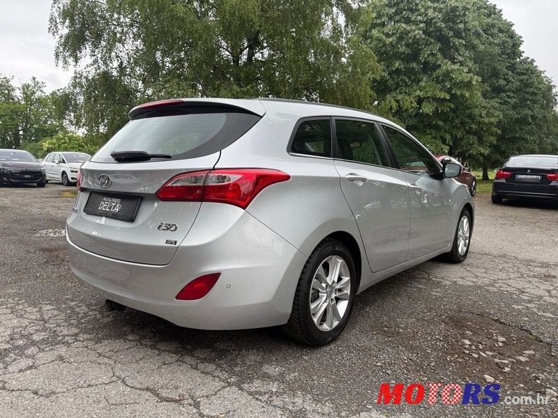2014' Hyundai i30 1,6 Crdi photo #5
