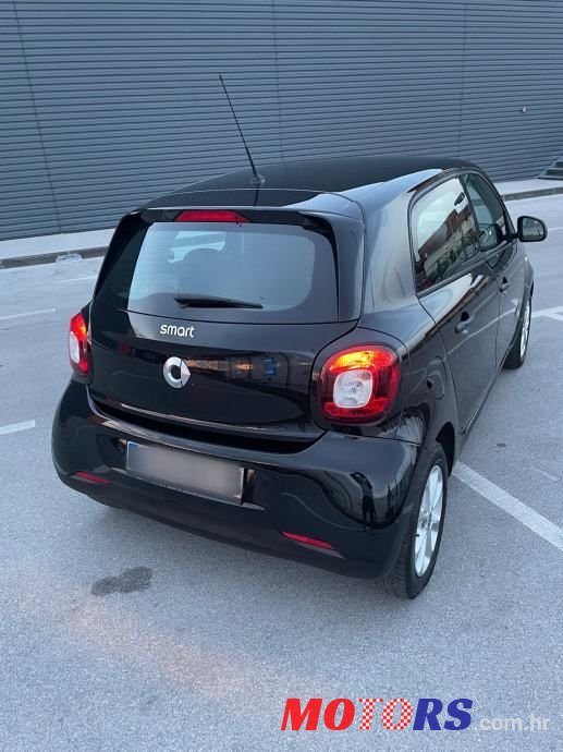 2016' Smart Forfour 1.0 photo #4