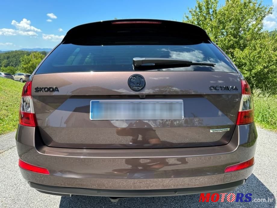 2016' Skoda Octavia Combi photo #6