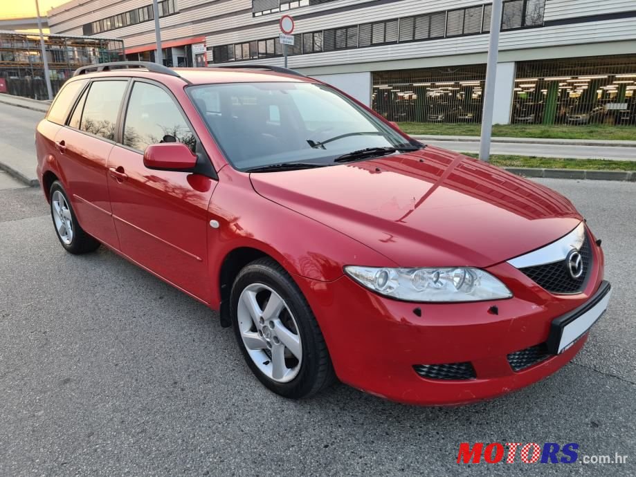 2004' Mazda 6 Sport Combi photo #5