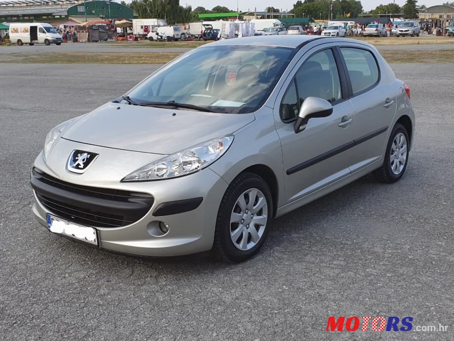 2008' Peugeot 207 1,4 photo #1