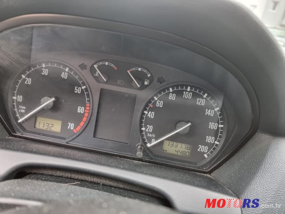 2003' Skoda Fabia 1,4 photo #4