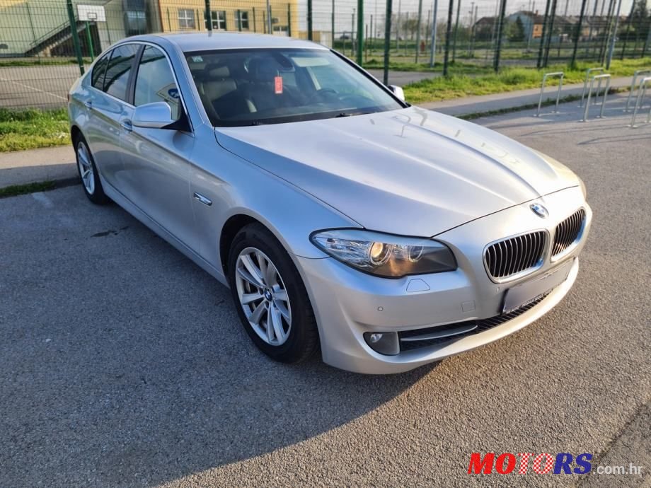 2011' BMW Serija 5 520D photo #5