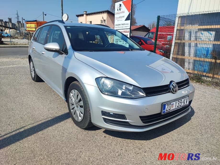 2014' Volkswagen Golf 7 Variant photo #2