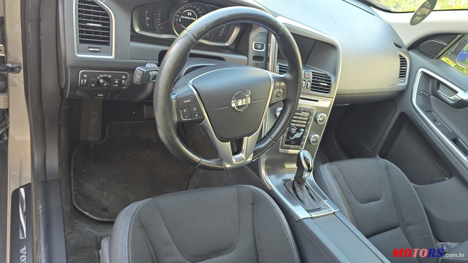 2014' Volvo XC60 Awd D4 photo #5