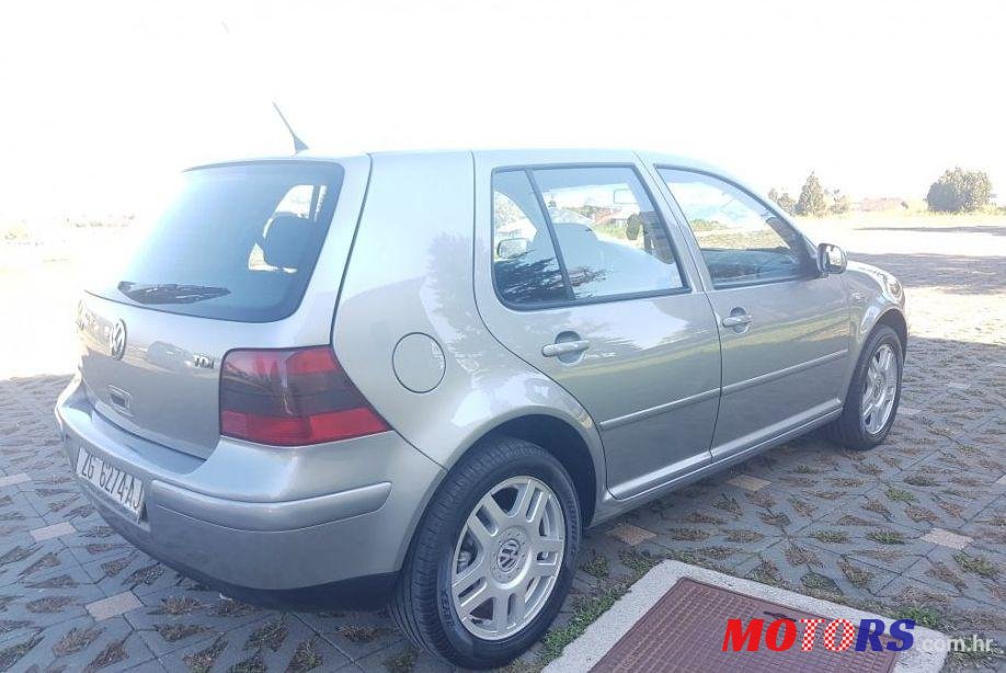 2002' Volkswagen Golf IV 1,9 Tdi photo #2