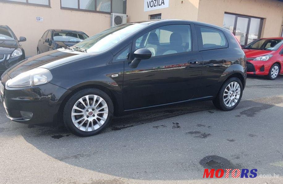 2008' Fiat Grande Punto photo #1
