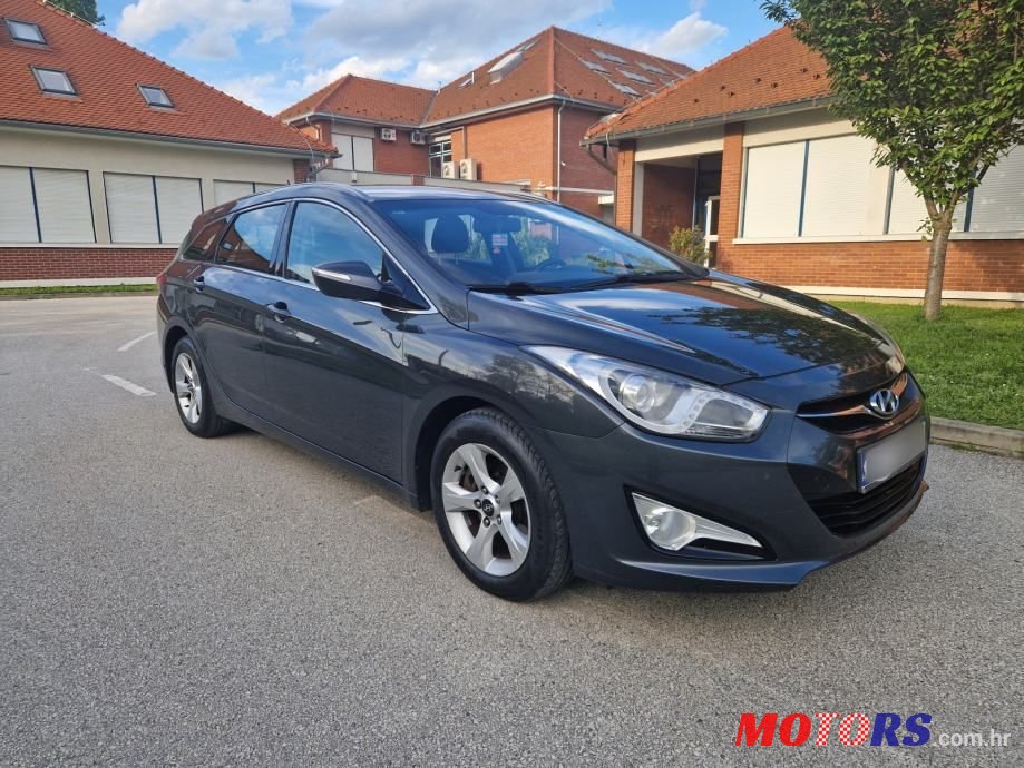 2014' Hyundai i40 1,7 Crdi photo #2