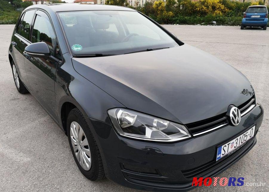 2014' Volkswagen Golf VII 1,6 Tdi Bmt photo #1