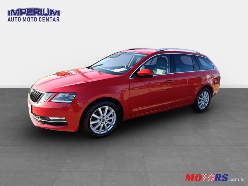 2018' Skoda Octavia Combi photo #5