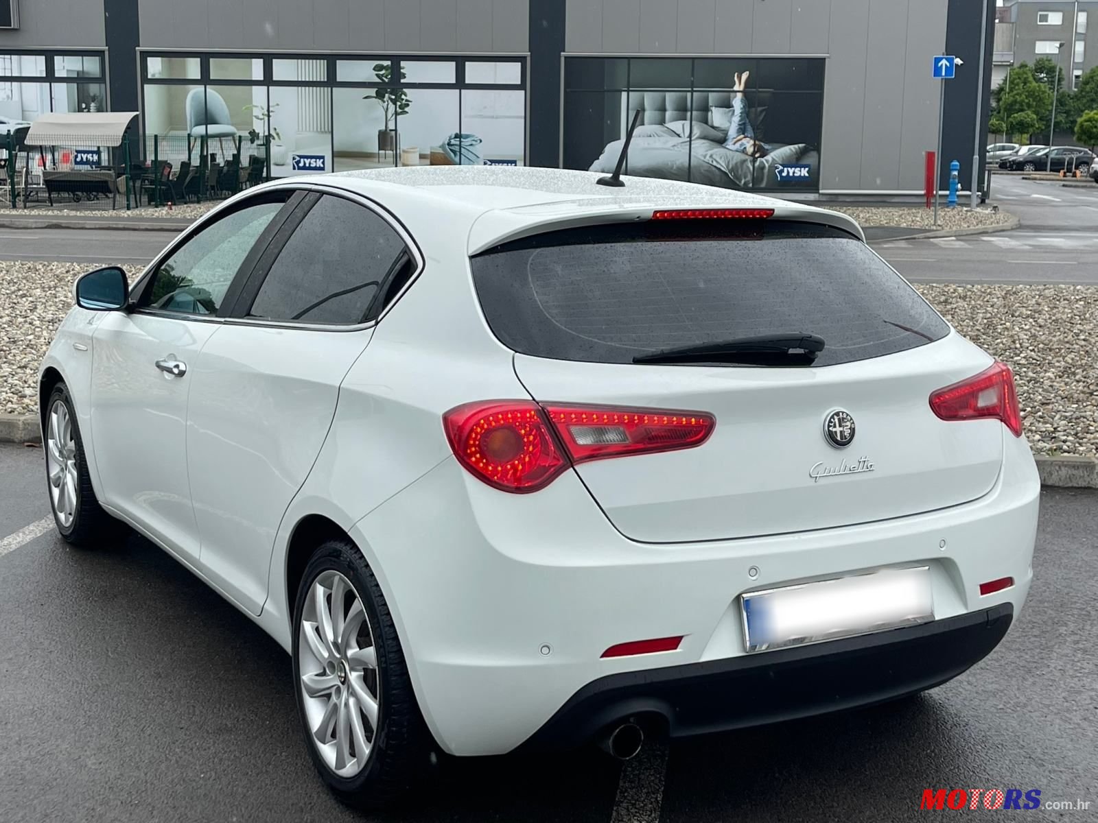 2010' Alfa Romeo Giulietta 1,6 Jtd photo #4