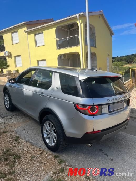 2017' Land Rover Discovery Sport 2.0 4X4 photo #1