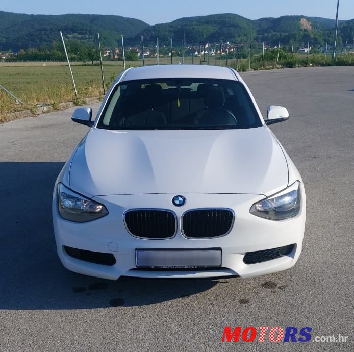 2012' BMW Serija 1 114I photo #1