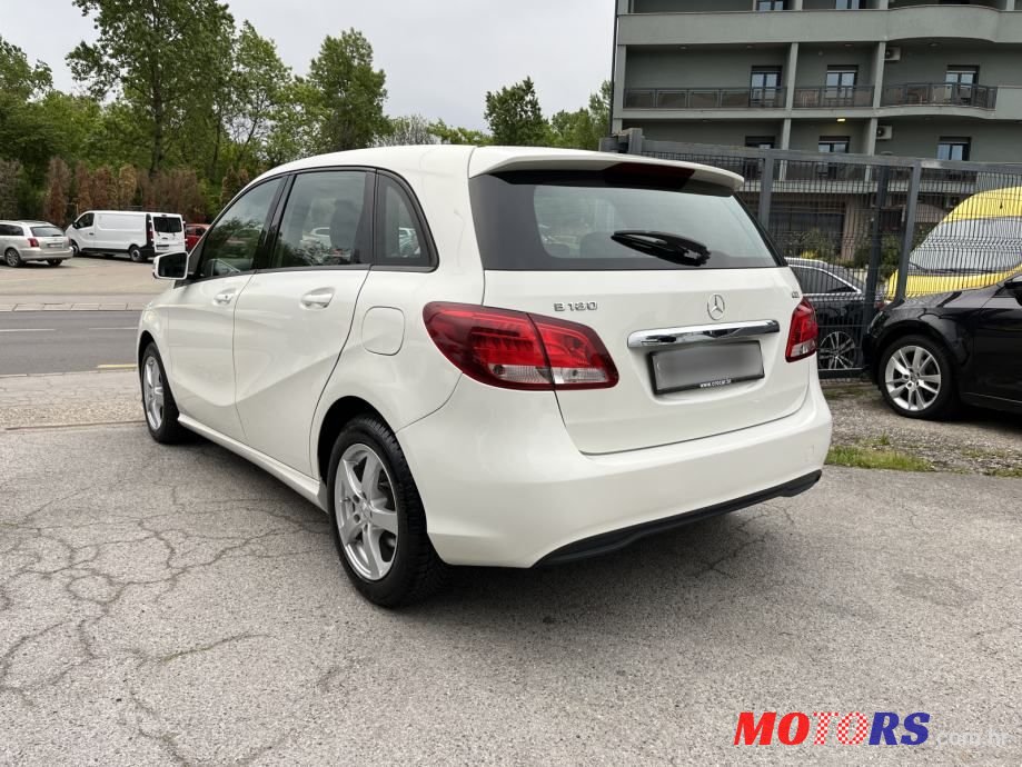 2015' Mercedes-Benz B-Klasa 180 Cdi photo #4