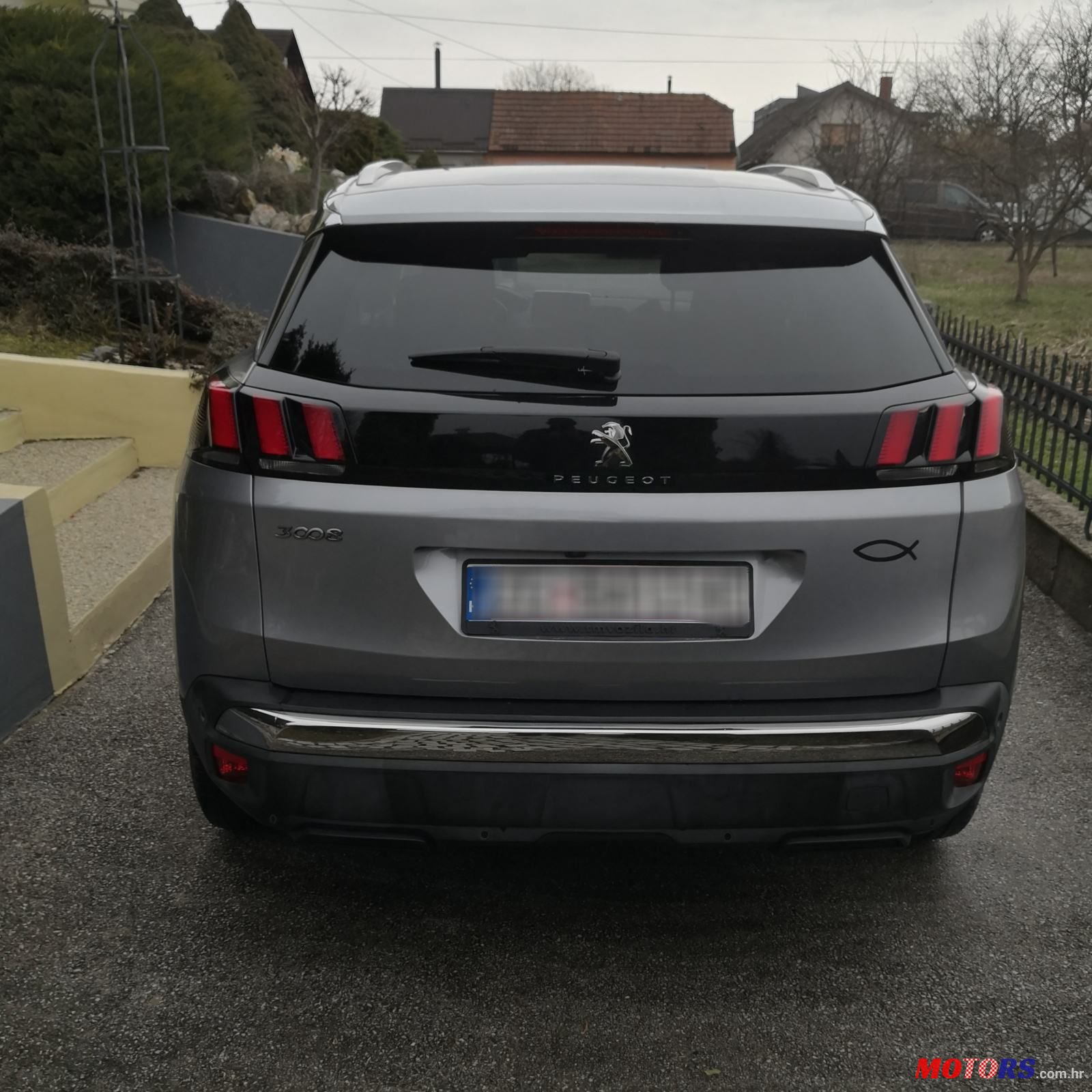 2018' Peugeot 3008 1,5 Bluehdi photo #2