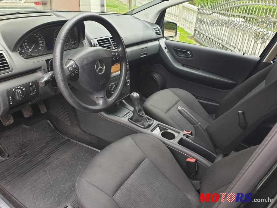 2012' Mercedes-Benz A-Klasa 160 Cdi photo #2