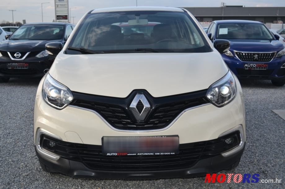 2018' Renault Captur Tce photo #2