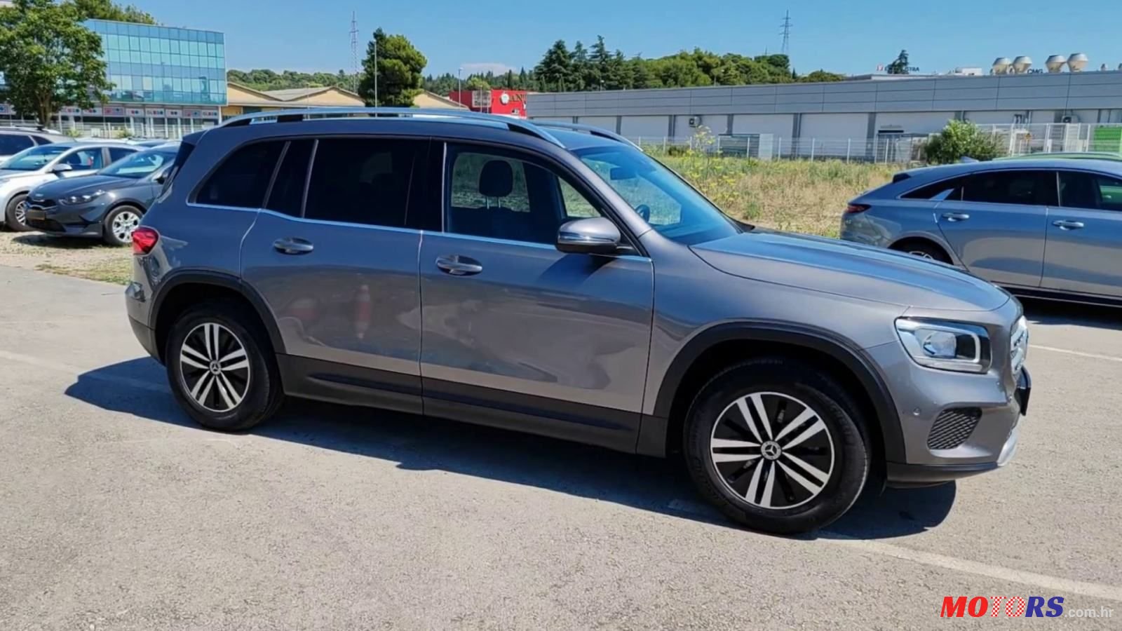 2020' Mercedes-Benz GLB photo #6