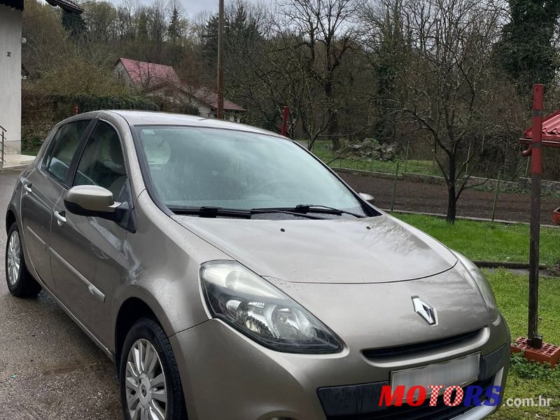 2012' Renault Clio 1,2 16V photo #3