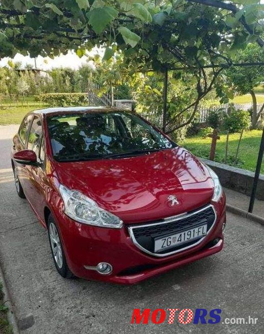 2013' Peugeot 208 1,4 Hdi photo #1