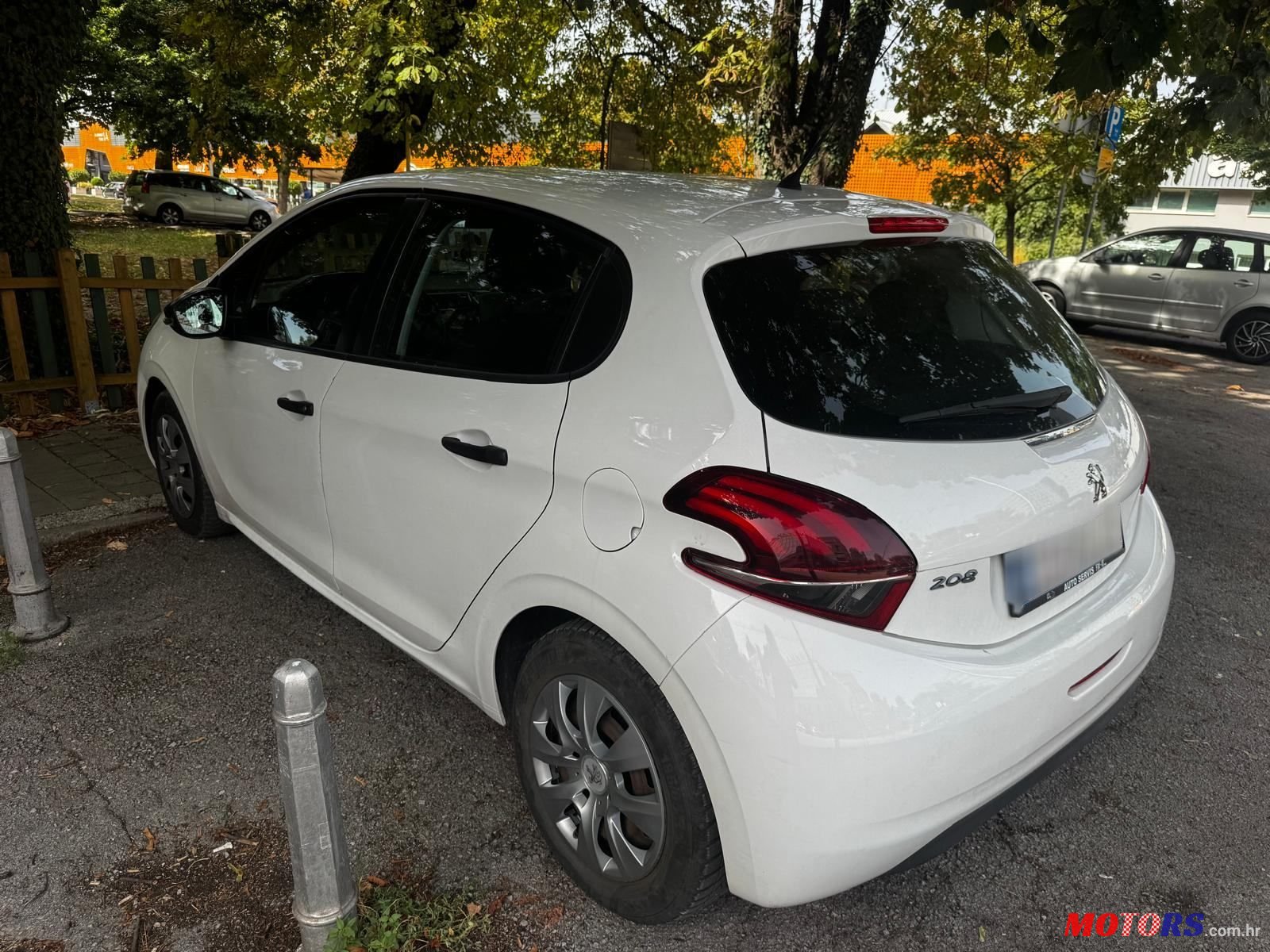 2015' Peugeot 208 1,6 Bluehdi photo #3