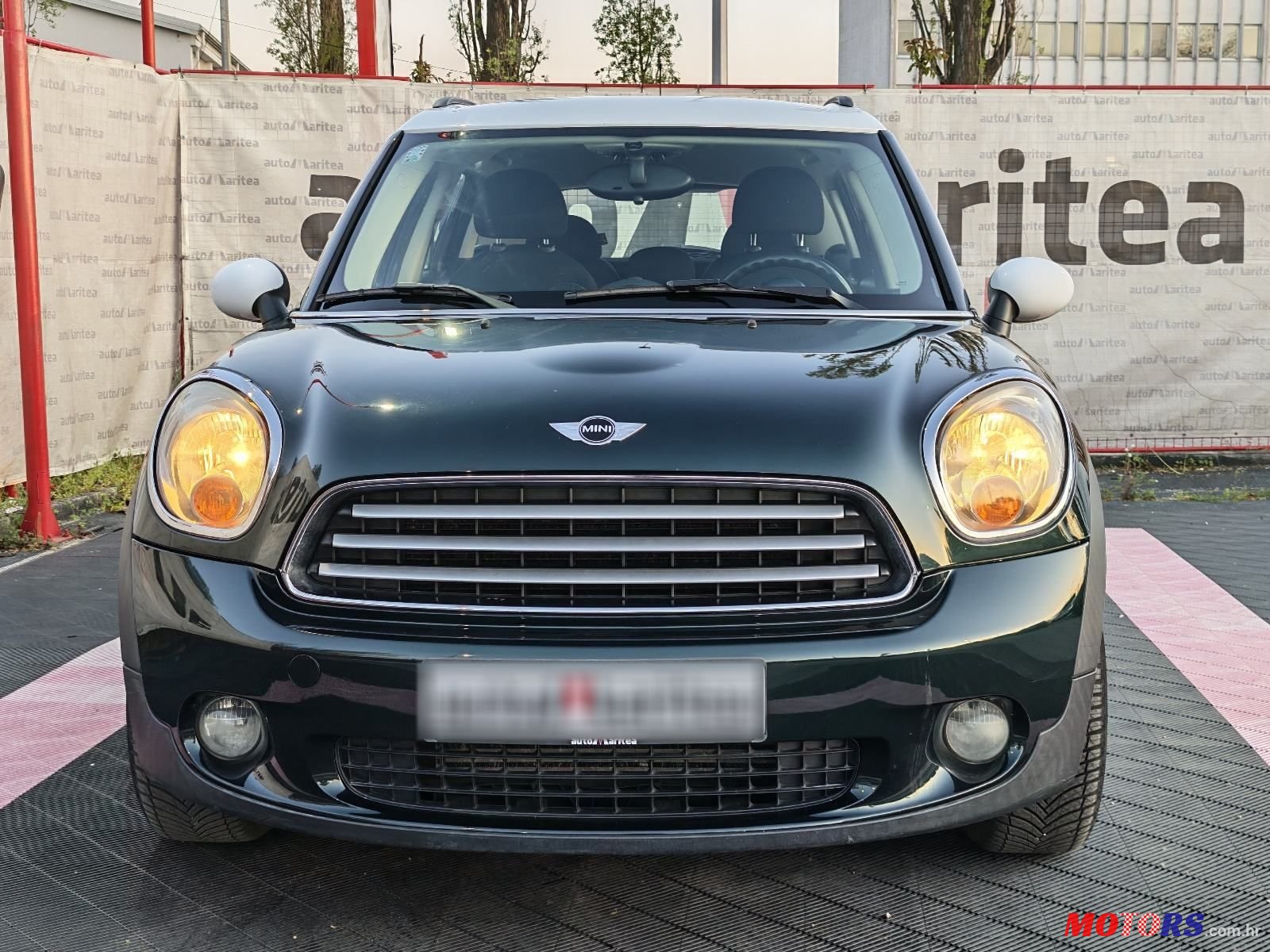 2010' MINI Countryman 1,6 D photo #4