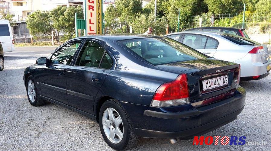2002' Volvo S60 D5 photo #1