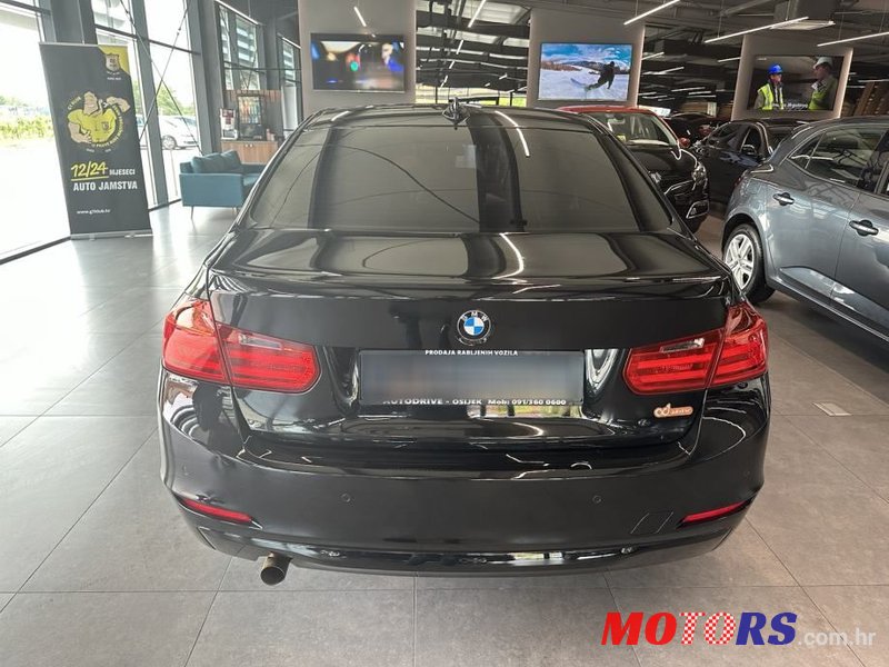 2015' BMW Serija 3 316D photo #5