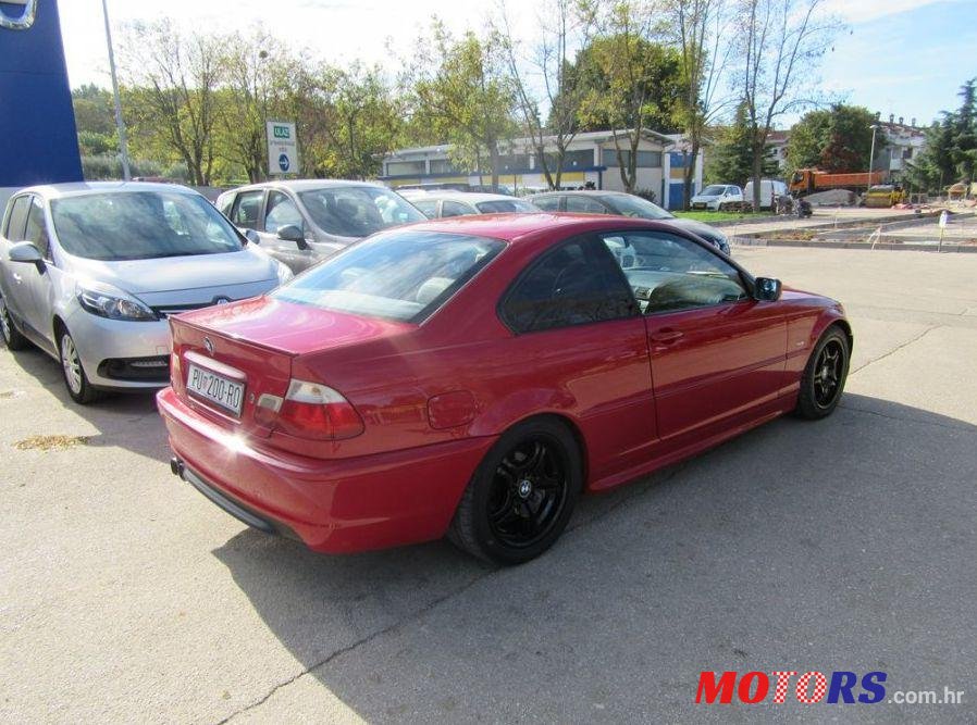 2002' BMW 3 Series 320Ci photo #1