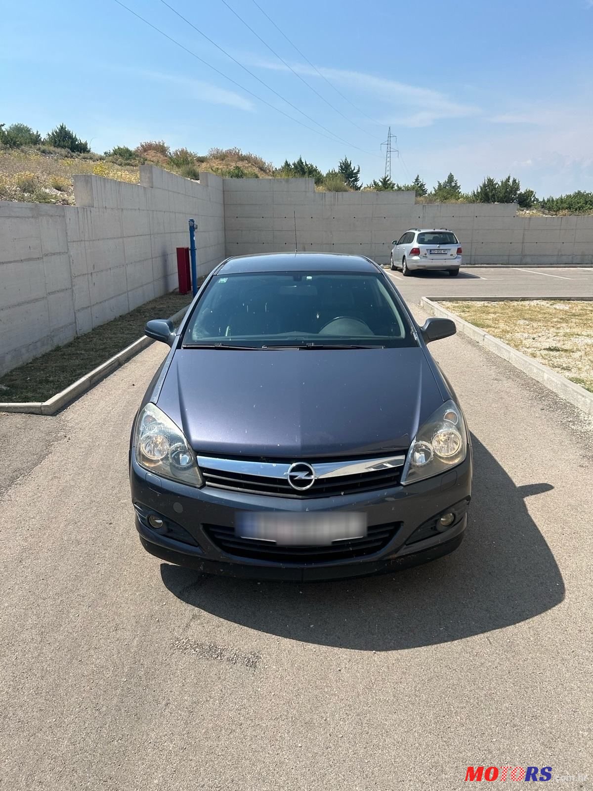 2006' Opel Astra Coupe photo #5