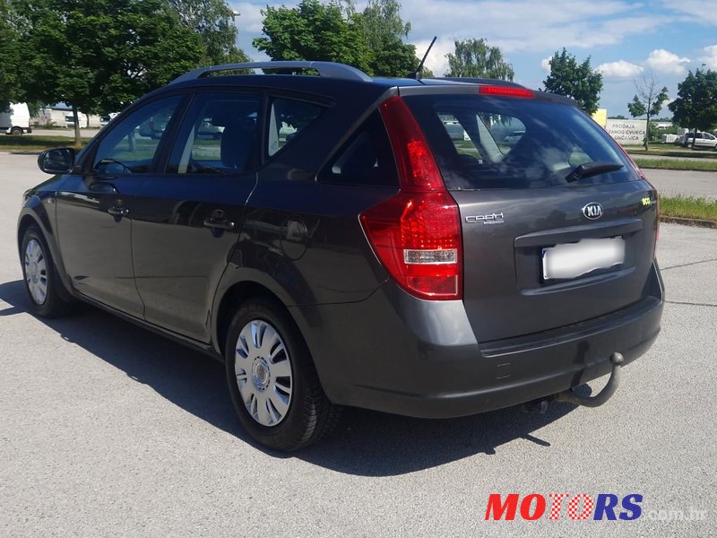 2010' Kia Ceed Sportswagon photo #5