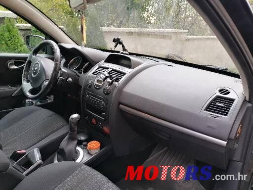 2006' Renault Megane coupe 1.6 sport photo #4