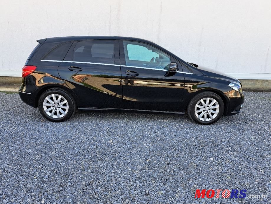 2013' Mercedes-Benz B-Klasa 180 Cdi photo #6