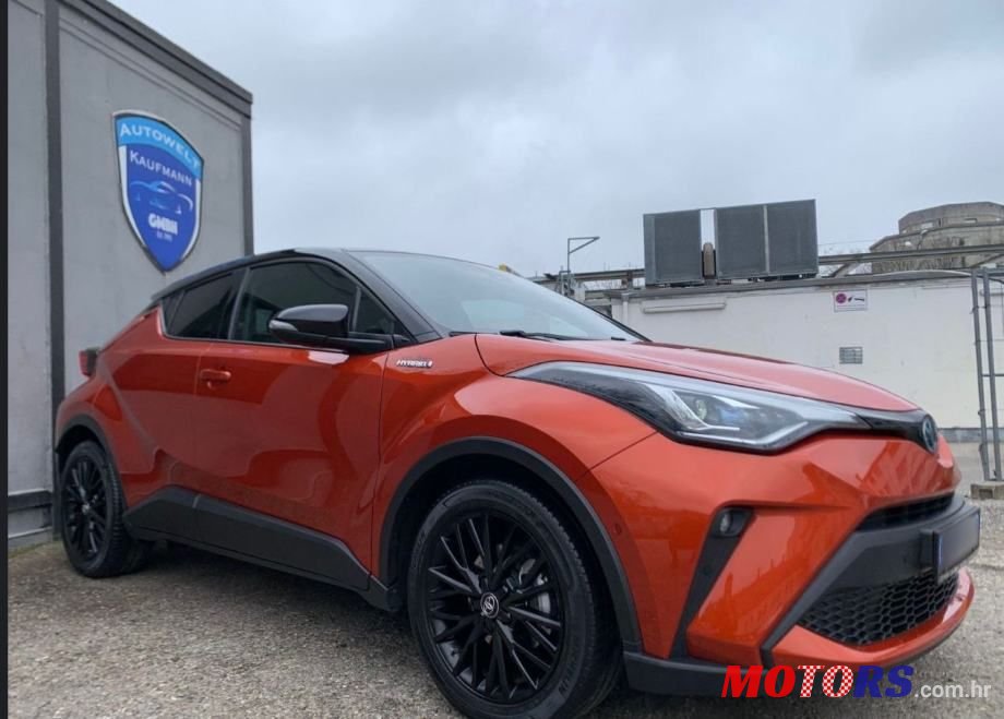 2020' Toyota C-HR 2,0 photo #5