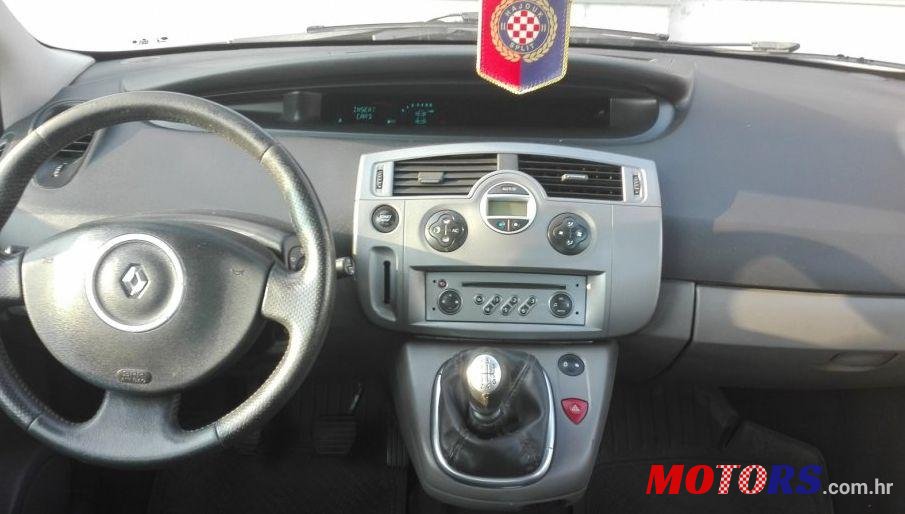2007' Renault Scenic 1,5 Dci photo #1