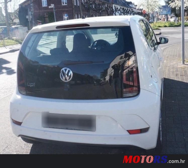 2020' Volkswagen Up! 1,0 photo #2