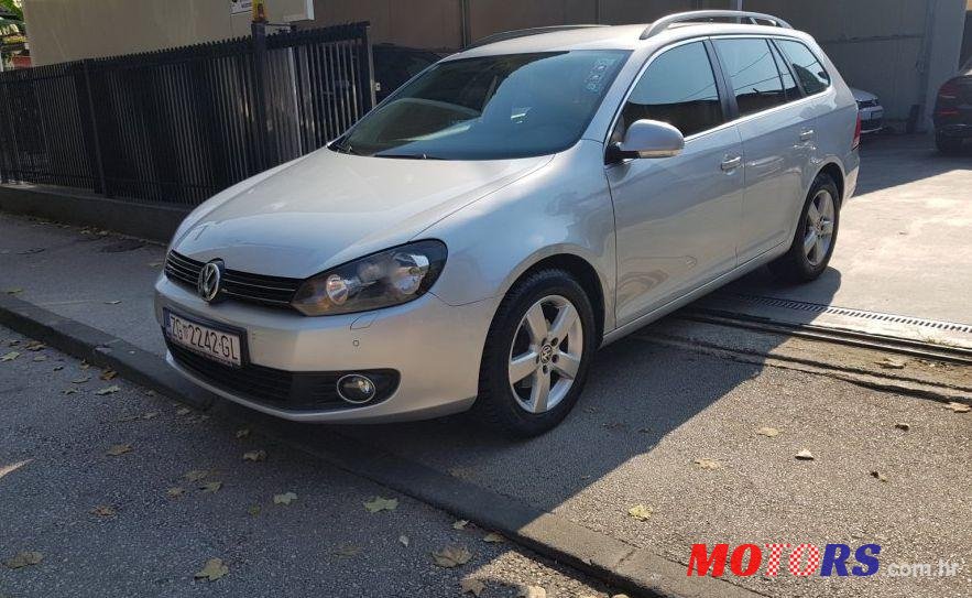 2011' Volkswagen Golf Vi Variant 1,6 Tdi photo #1