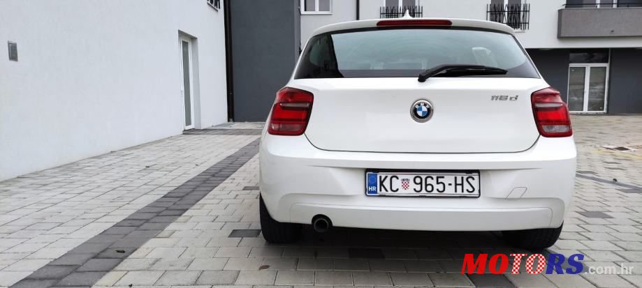 2012' BMW Serija 1 116D Sport photo #6