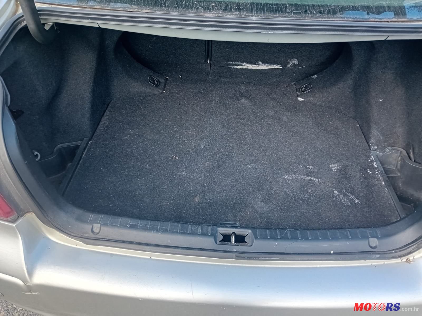 2004' Toyota Avensis 1,8 Vvt-I photo #5