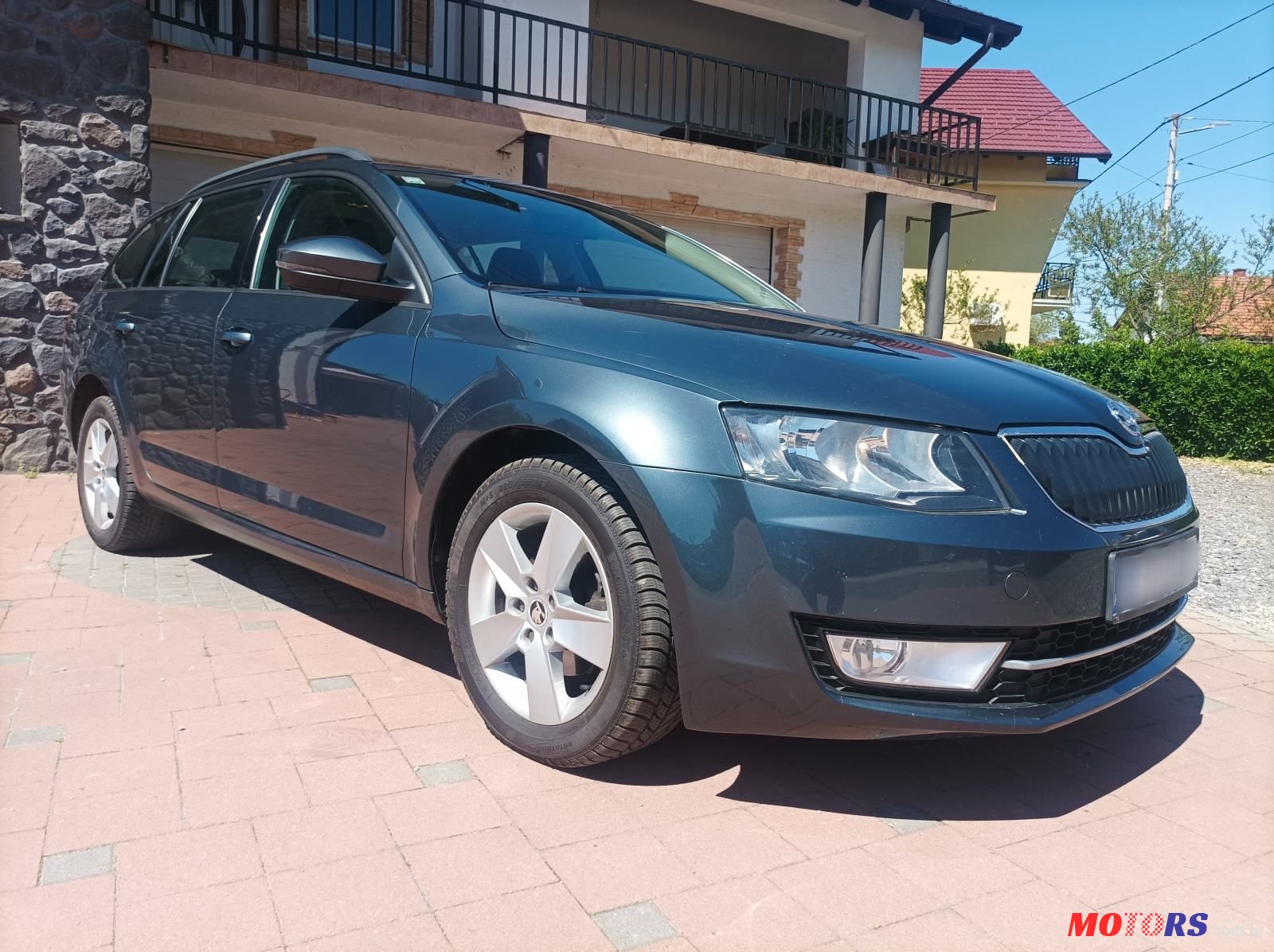 2015' Skoda Octavia Combi photo #3