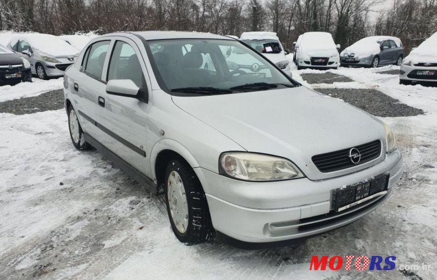 2006' Opel Astra 1,6 16V photo #1